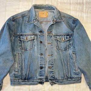 Women's Blue Denim Jacket You Can upcycle